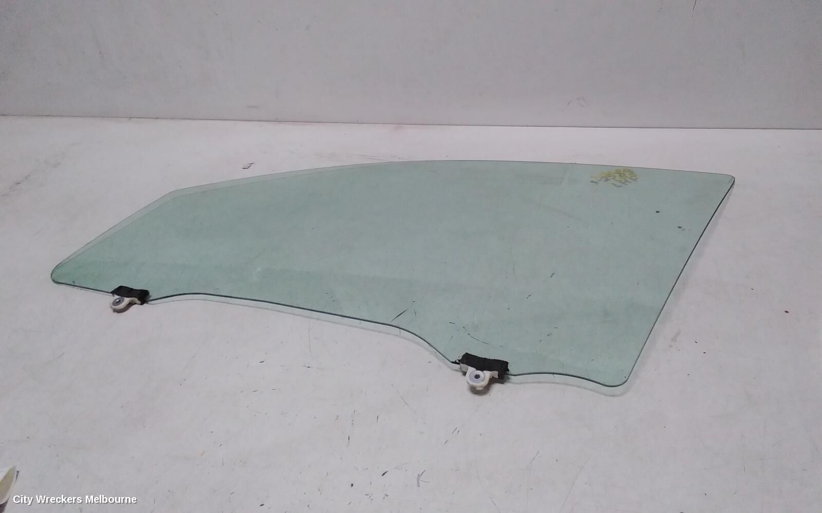 MITSUBISHI ASX 2020 Left Front Door Window