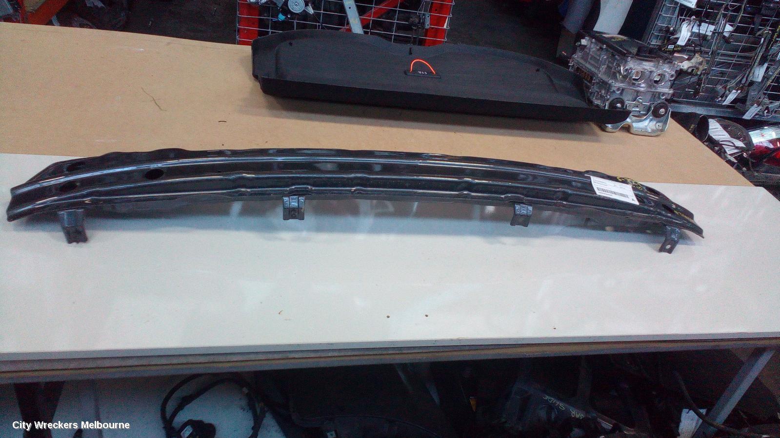 HOLDEN CAPTIVA 2013 R/Bar Bracket/Reinfo