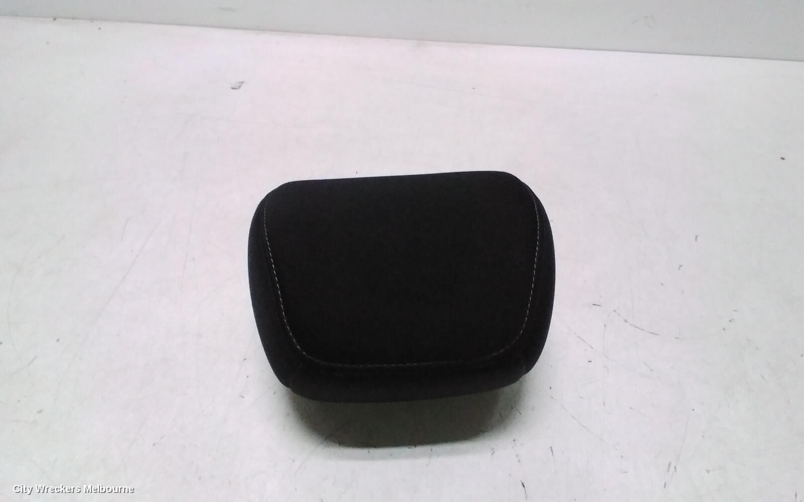 MAZDA CX8 2020 Headrest