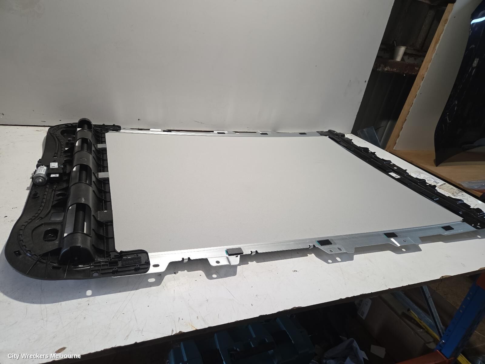 JAECOO J5 2026 Roof Glass/Sunroof/T