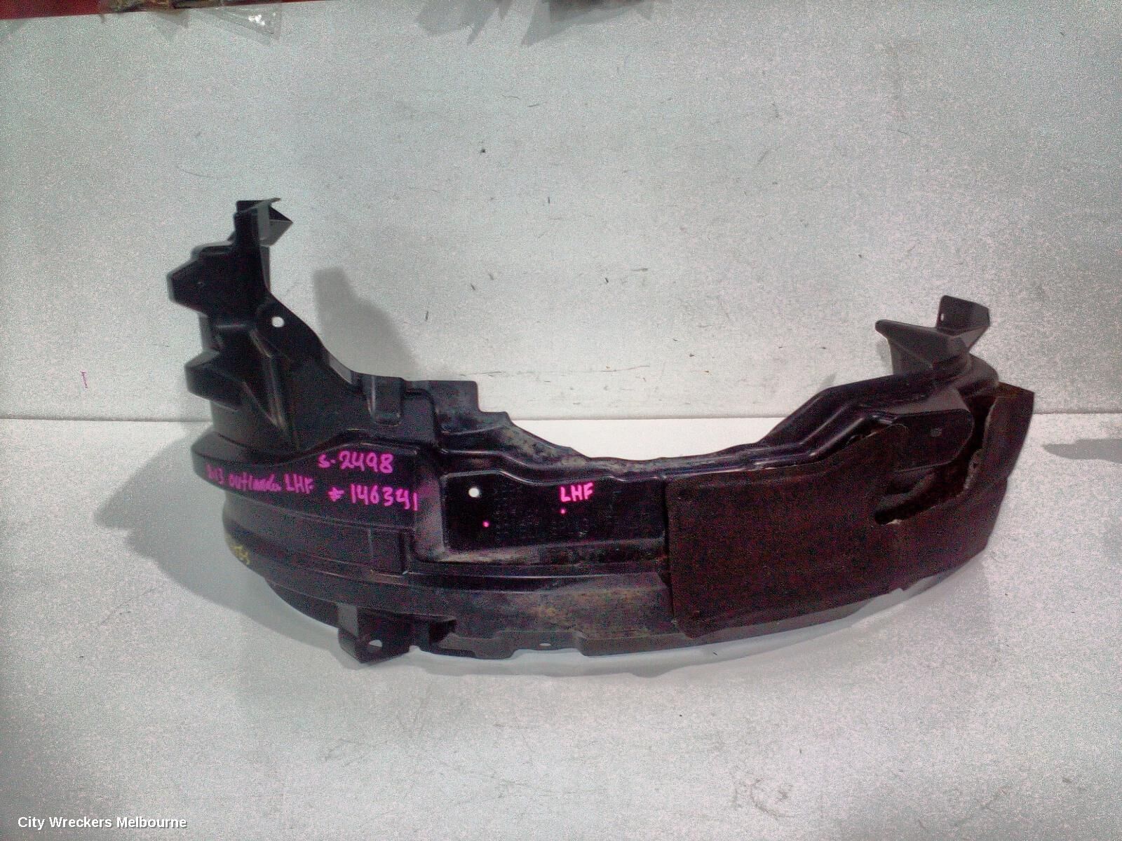 MITSUBISHI OUTLANDER 2013 Left Guard Liner