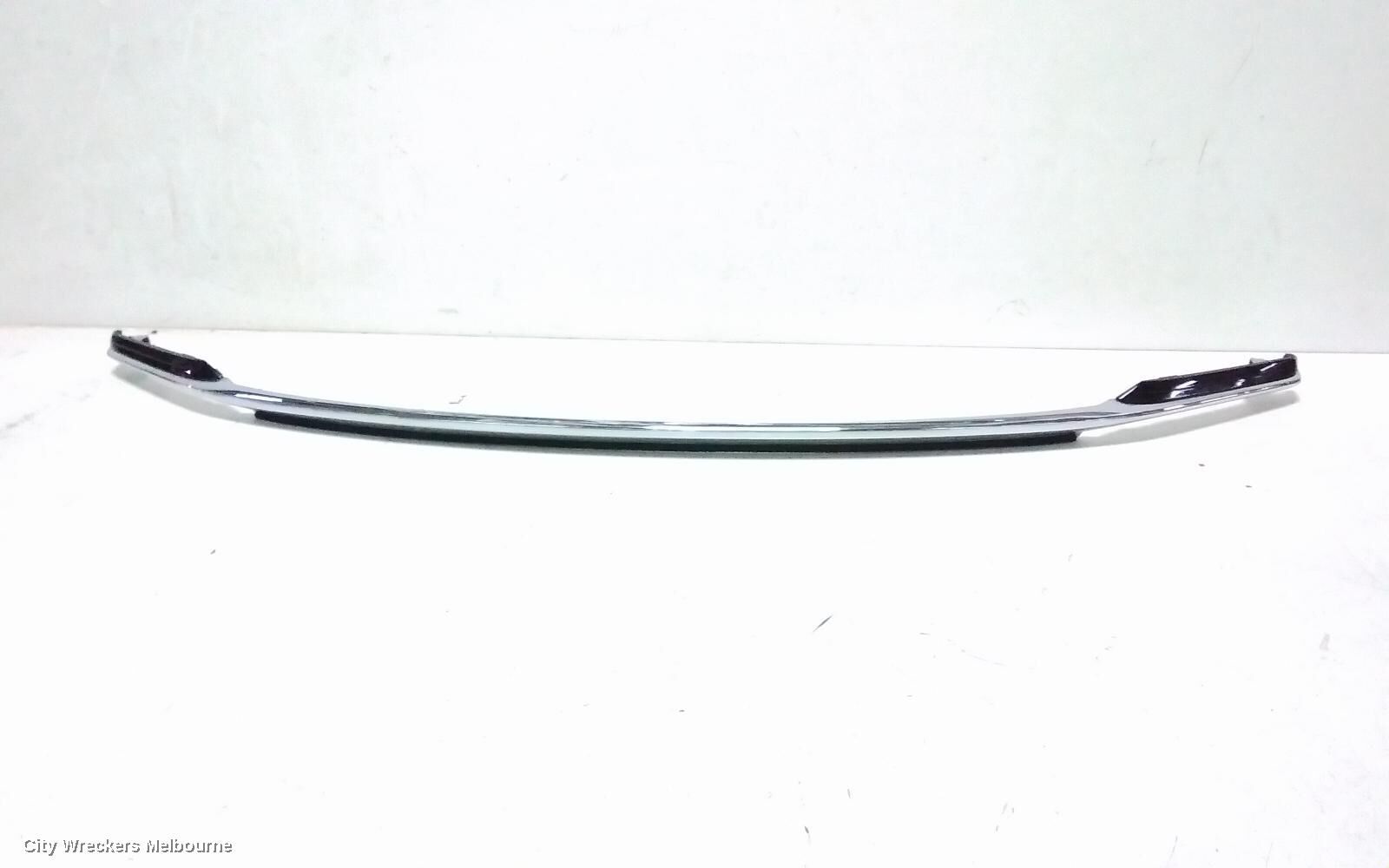 MAZDA CX8 2019 Rear Garnish