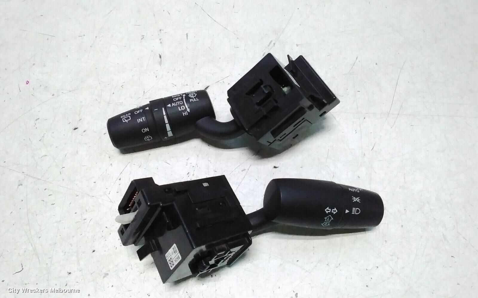 MAZDA CX8 2019 Combination Switch