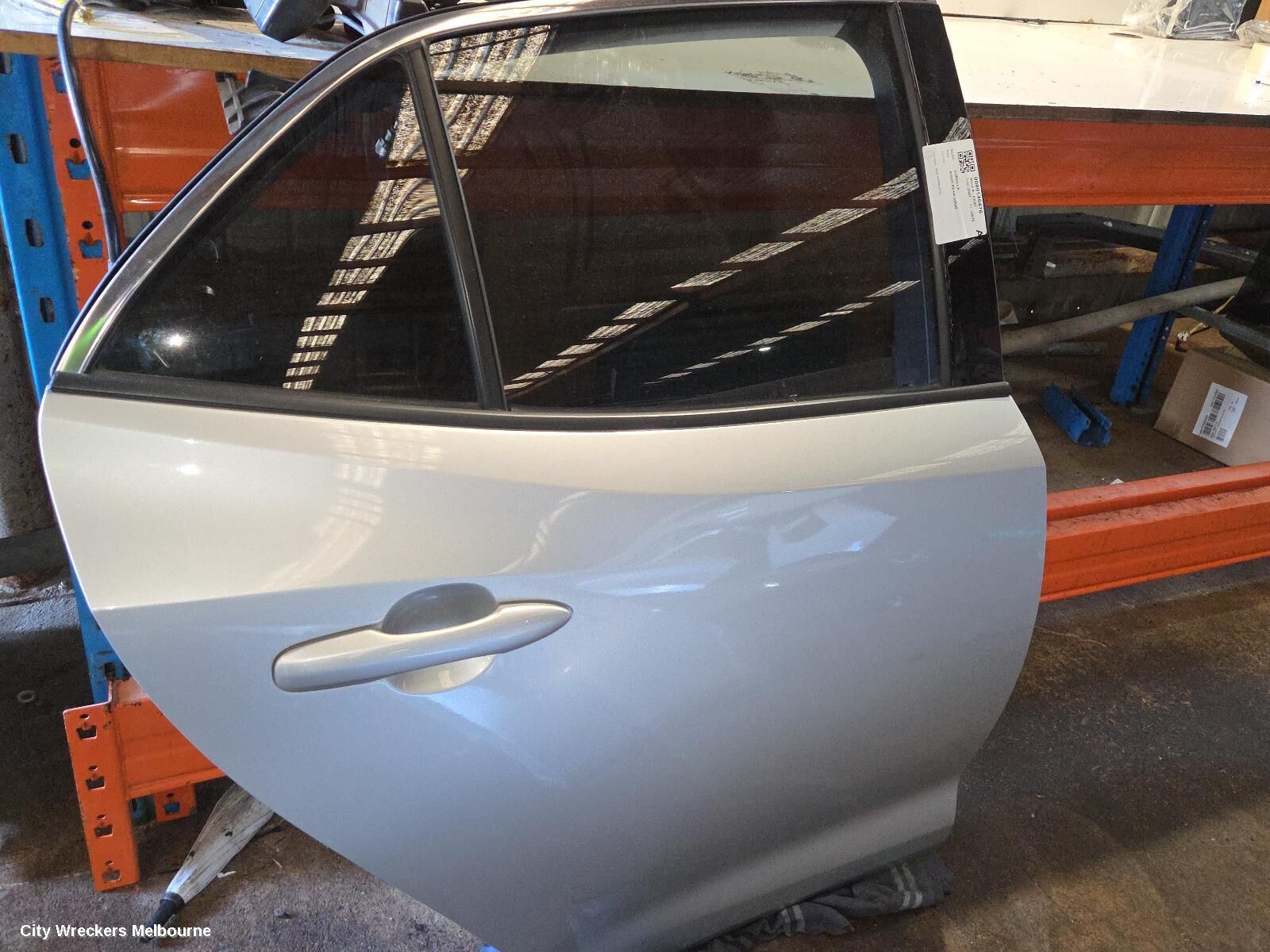 TOYOTA COROLLA 2021 Right Rear Door
