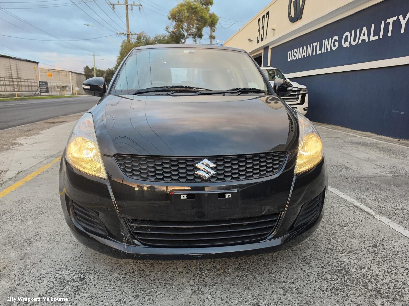 SUZUKI SWIFT 2013 Bonnet