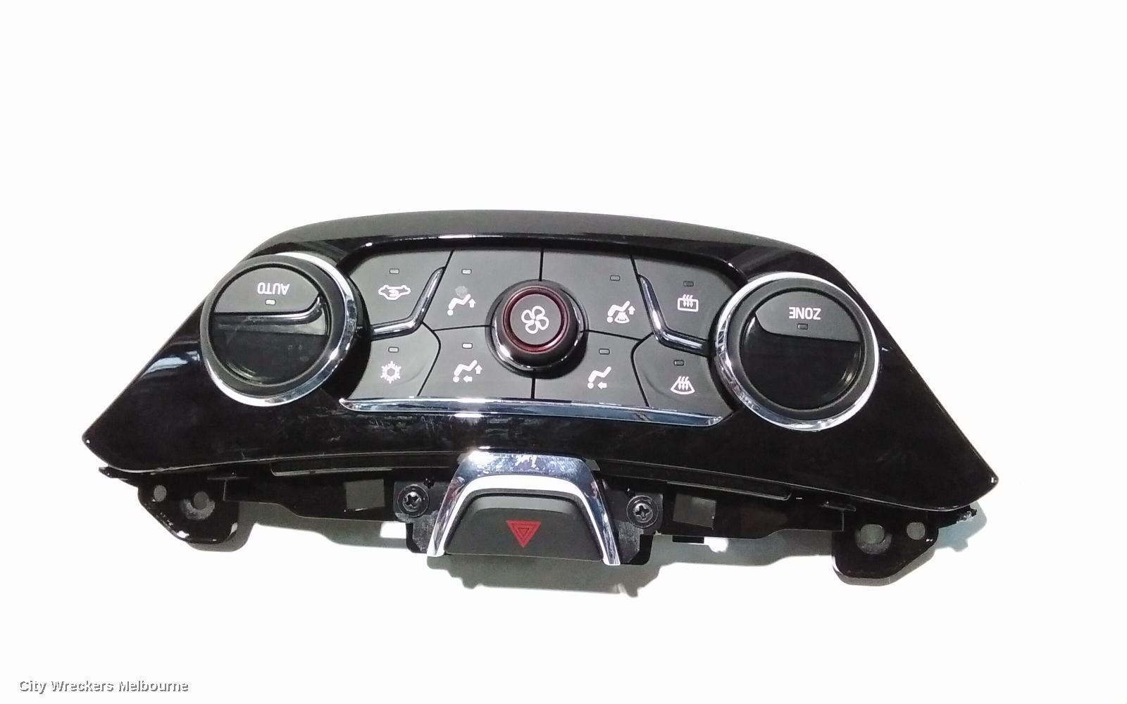 HOLDEN COMMODORE 2017 Heater/Ac Controls