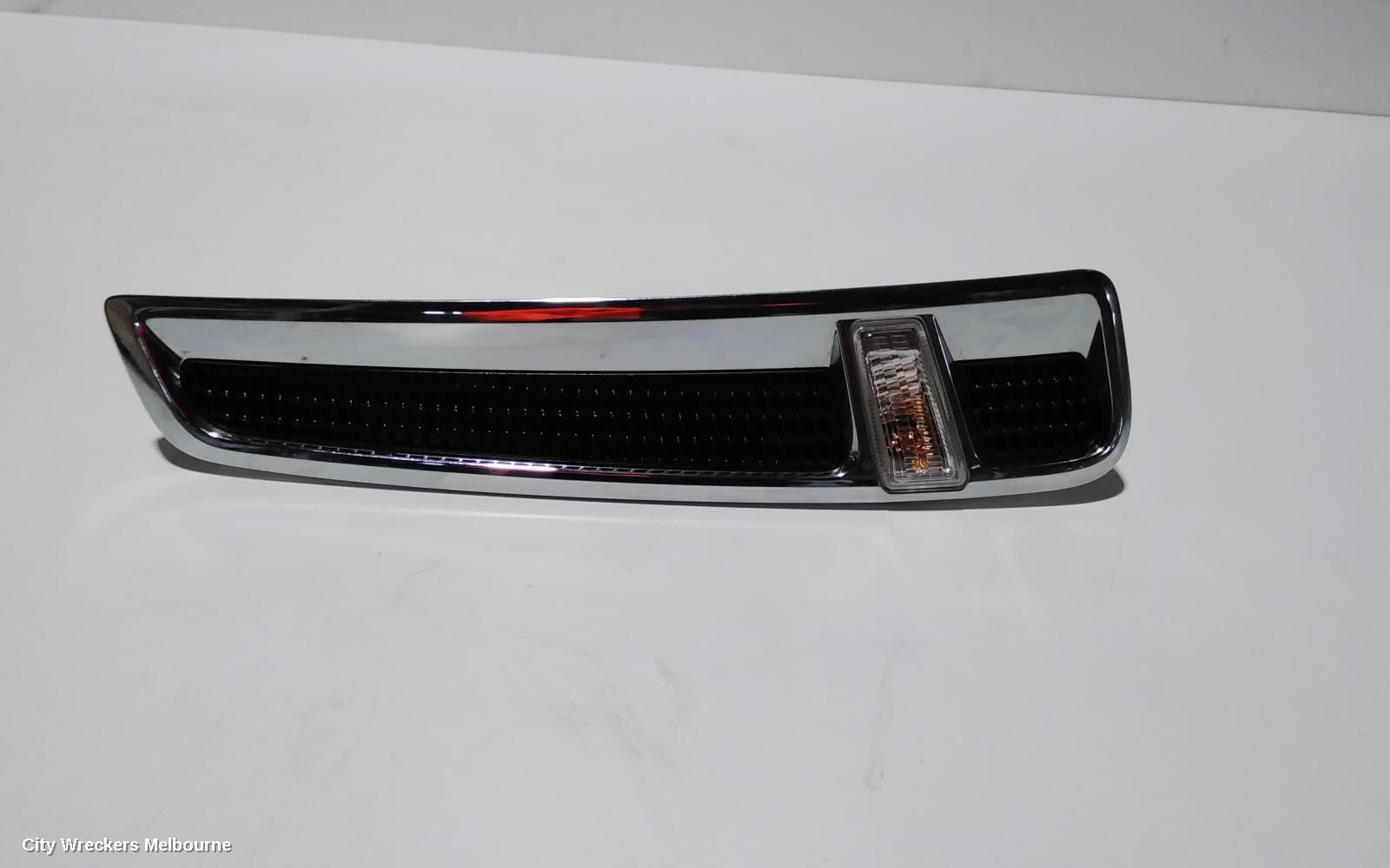 HOLDEN COMMODORE 2017 Right Indicator/Fog/Side
