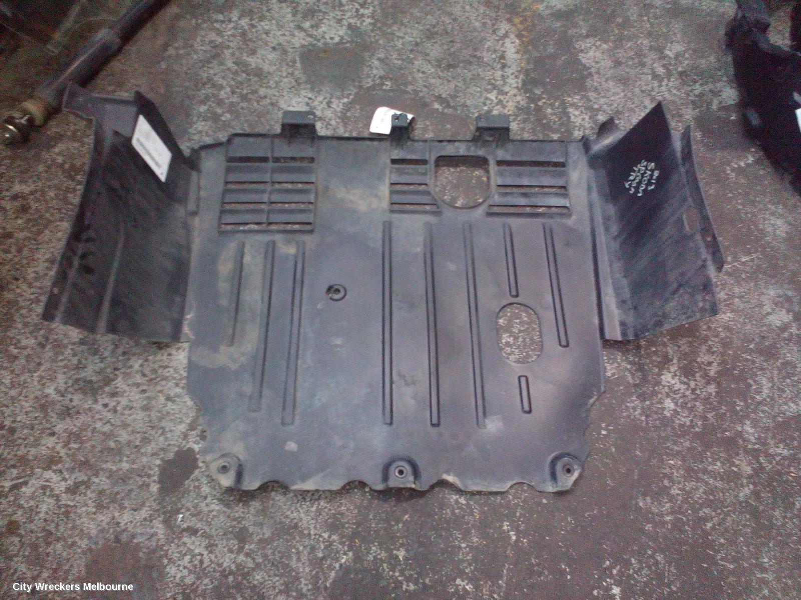 SKODA YETI 2013 LOWER_ENGINE_SPLASH_TRAY
