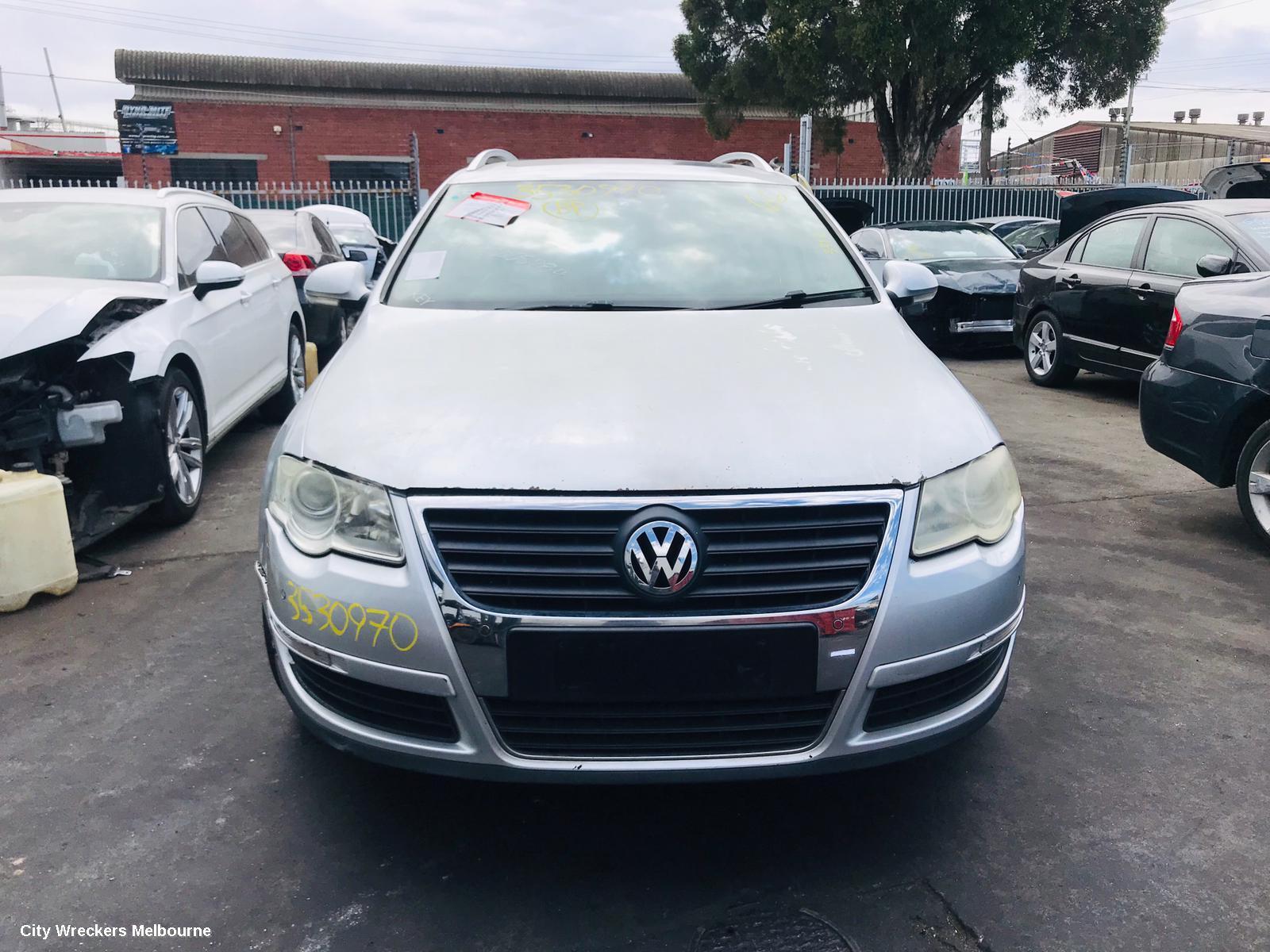 VOLKSWAGEN PASSAT 2007 Fan