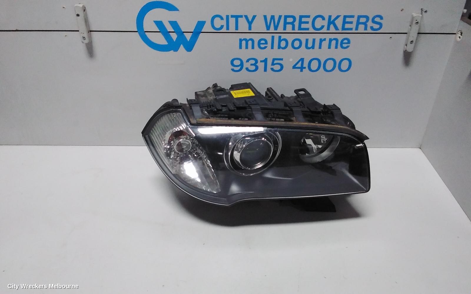 BMW X3 2006 Right Headlamp