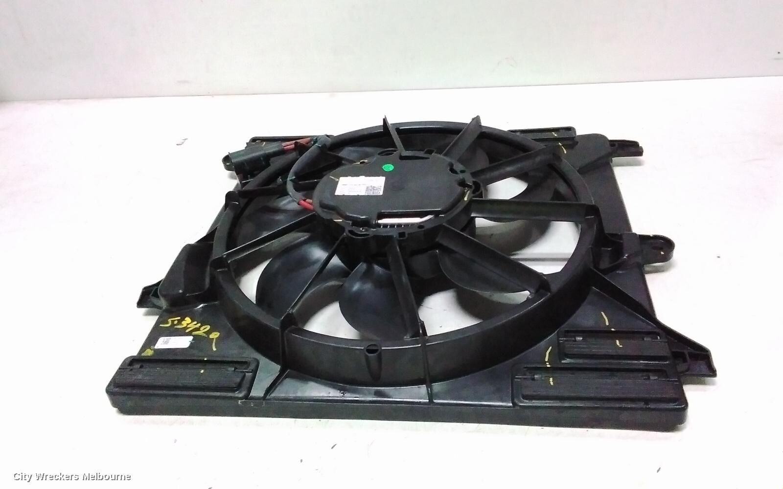 MAHINDRA XUV700 2024 Fan
