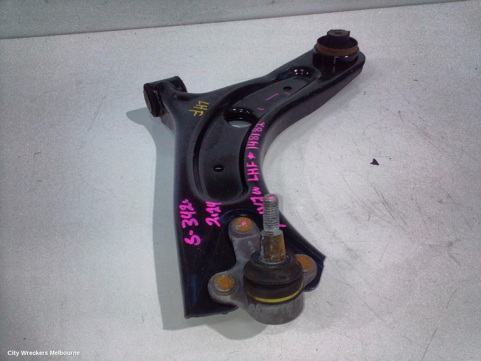 MAHINDRA XUV700 2024 Left Front Lower Control Arm