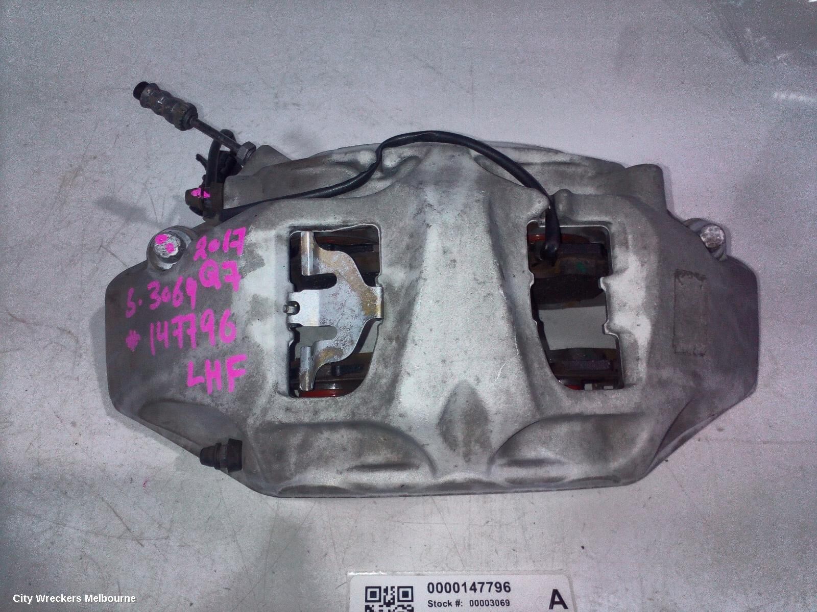 AUDI Q7 2017 Caliper