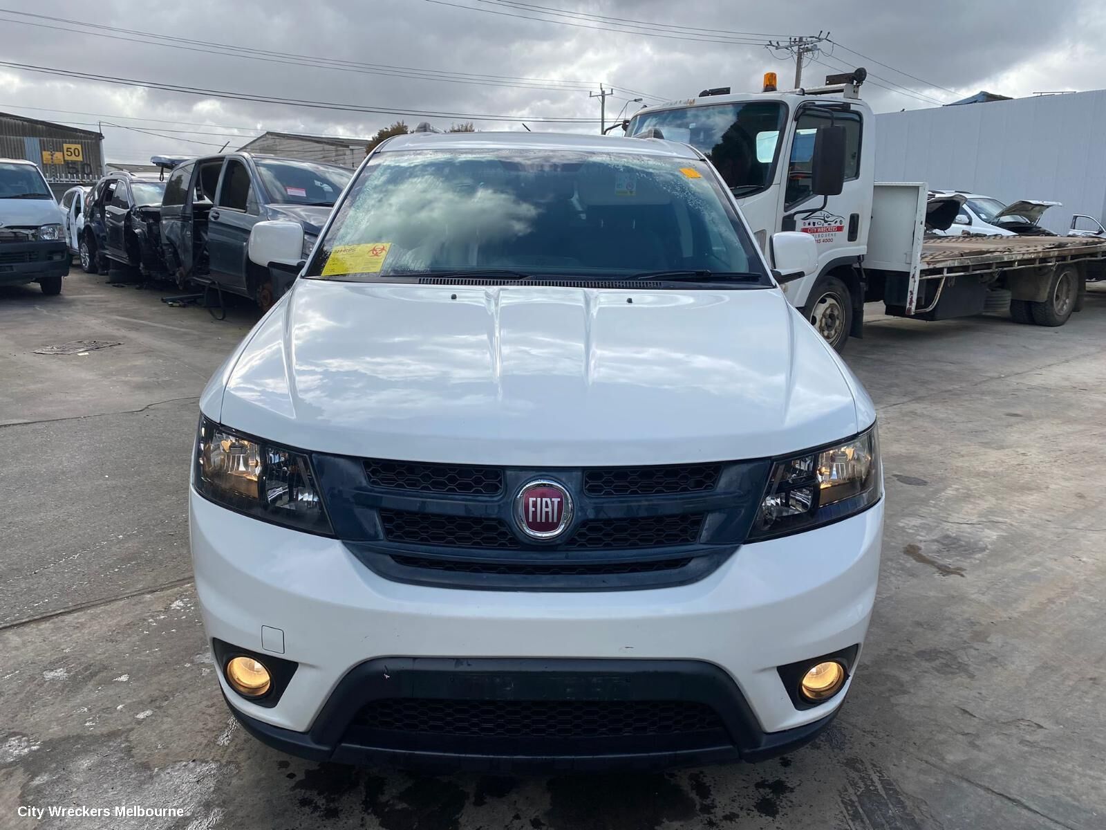 FIAT FREEMONT 2015 REVERSE CAMERA