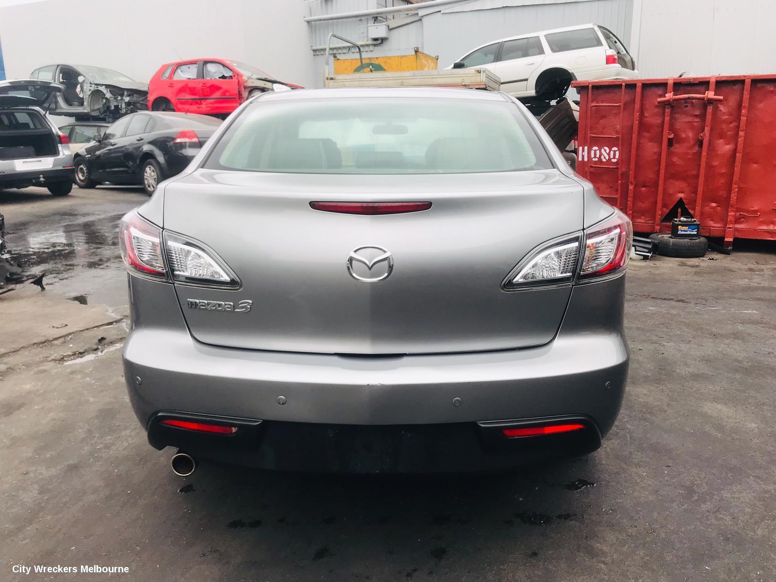 MAZDA 3 2011 RIGHT_REAR_DOOR_SLIDING