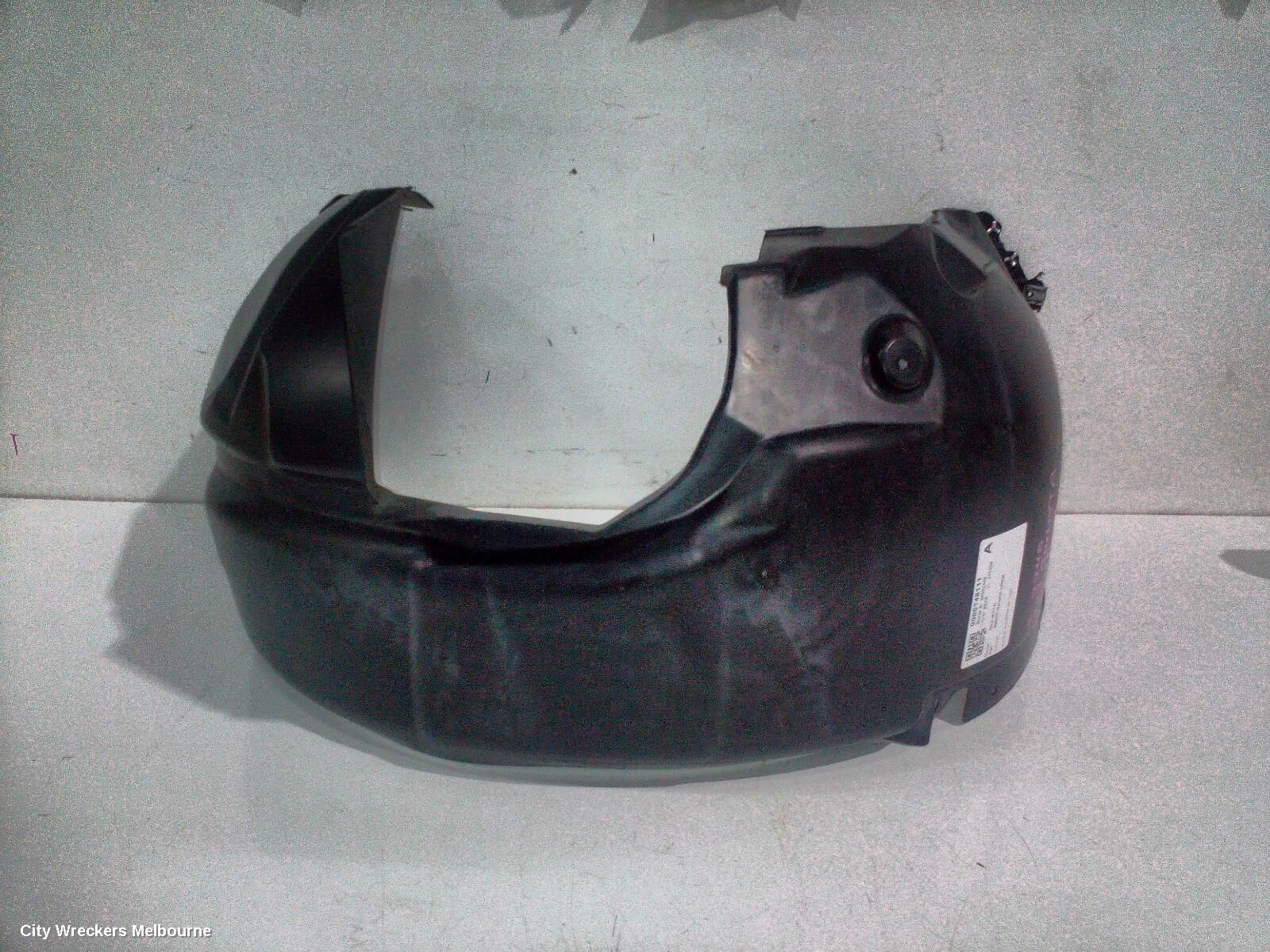 ALFA ROMEO GIULIETTA 2013 Right Guard Liner