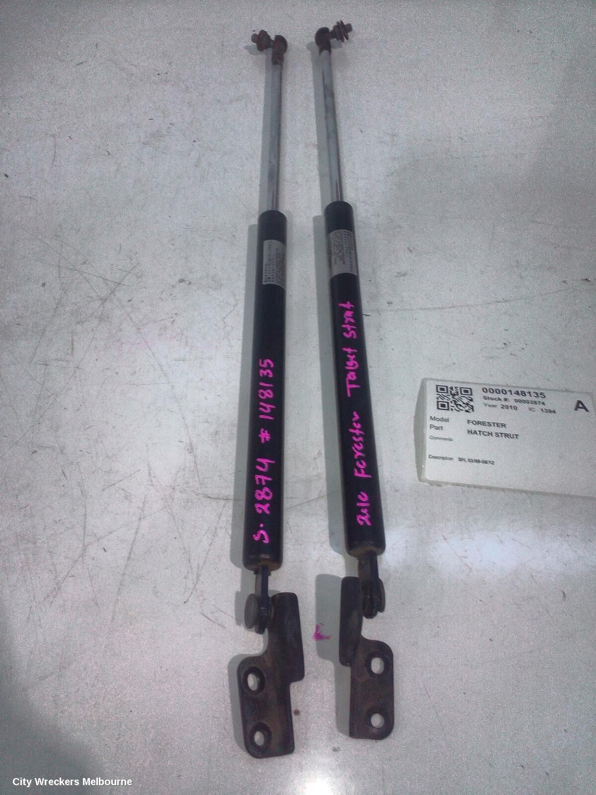 SUBARU FORESTER 2010 Hatch Strut