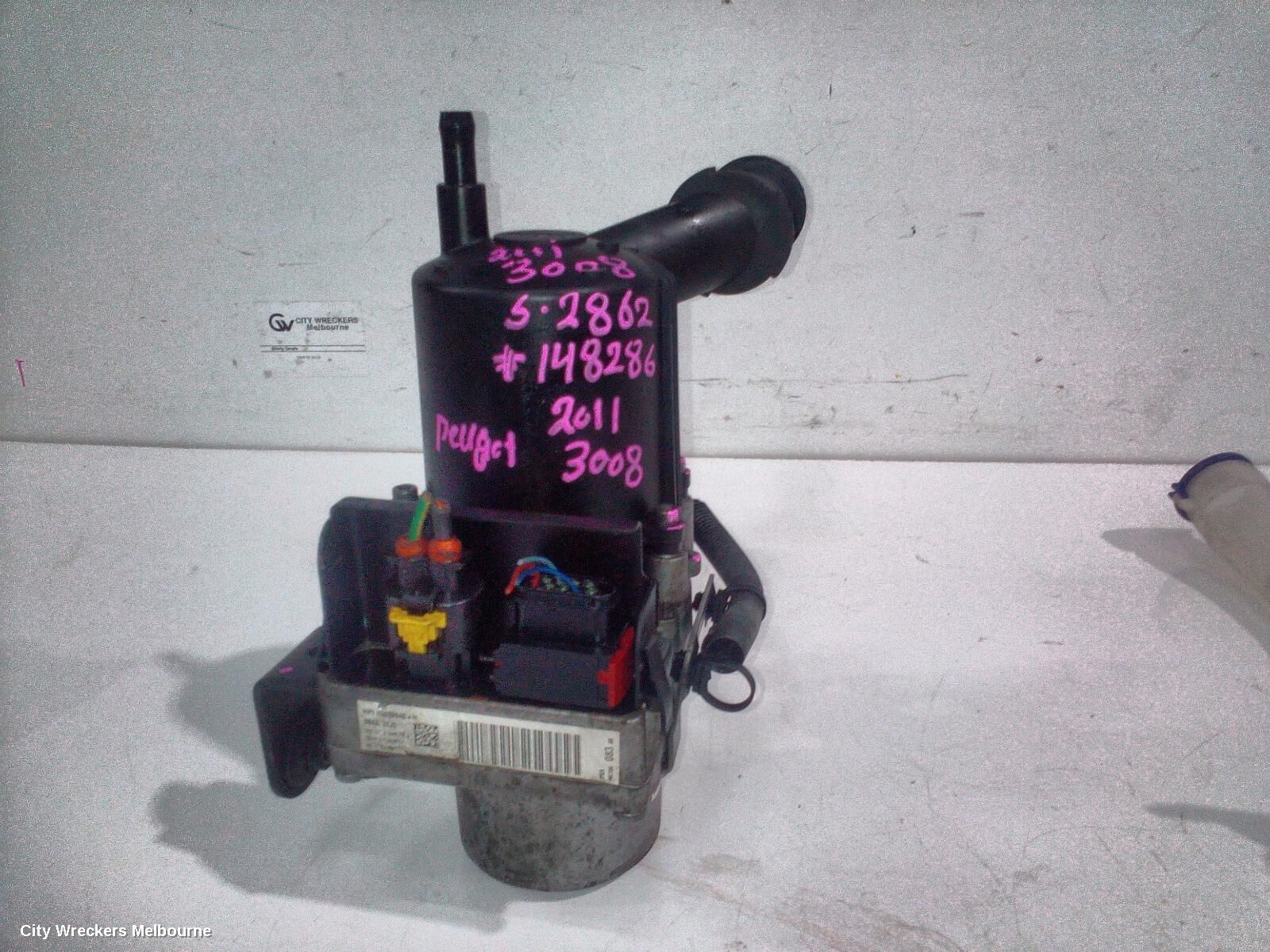 PEUGEOT 3008 2011 Steering Pump