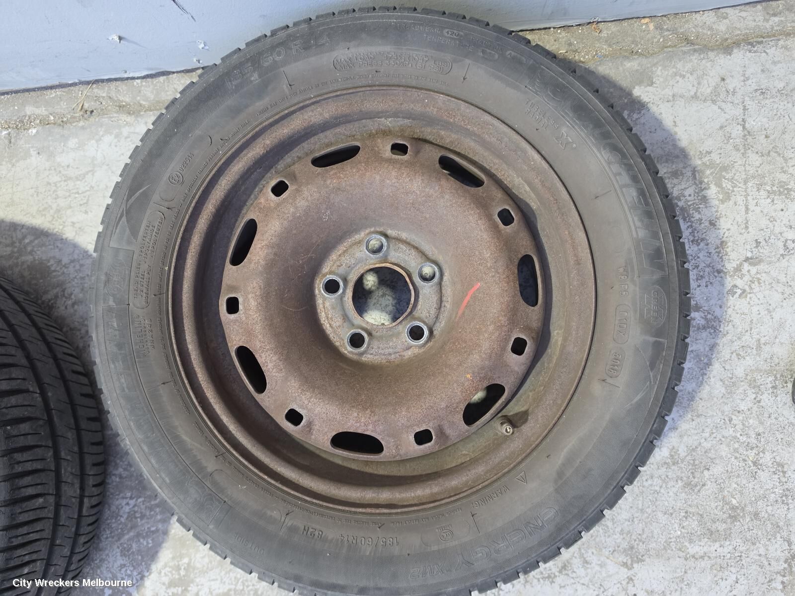 VOLKSWAGEN POLO 2008 Wheel Standard/Steel