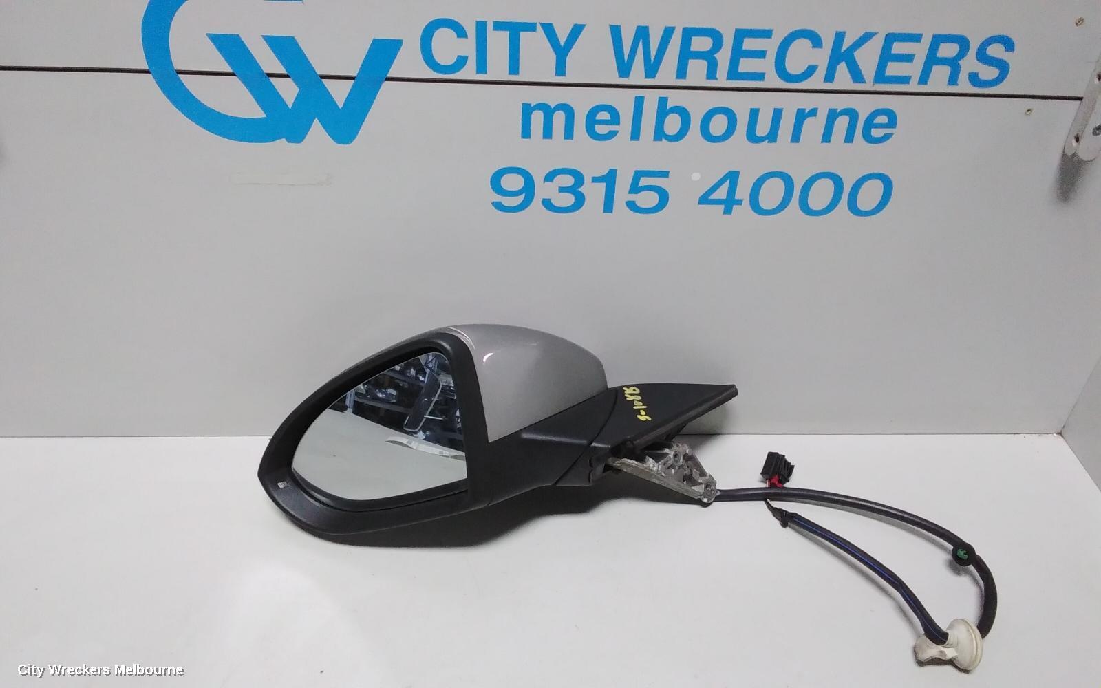 VOLKSWAGEN GOLF 2013 Left Door Mirror