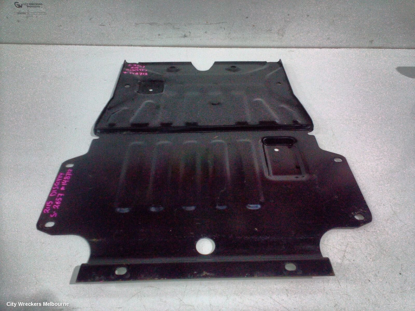 LAND ROVER DISCOVERY 2015 LOWER ENGINE SPLASH TRAY