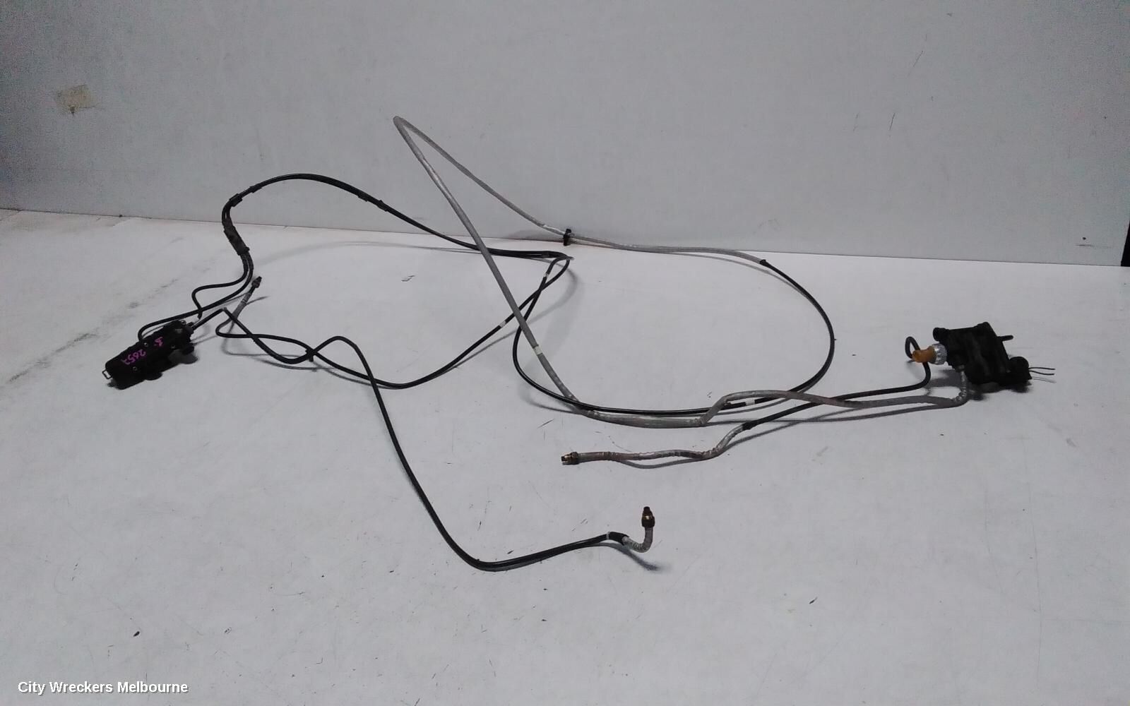 LAND ROVER DISCOVERY 2015 Air Ride Compressor