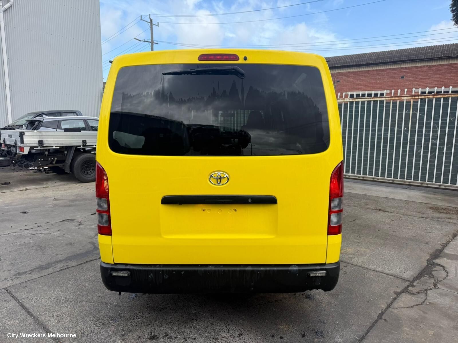 TOYOTA HIACE 2018 Door/Boot/Gate Lock, LEFT REAR DOOR LOCK, TRH/KDH, 01/05-04/19