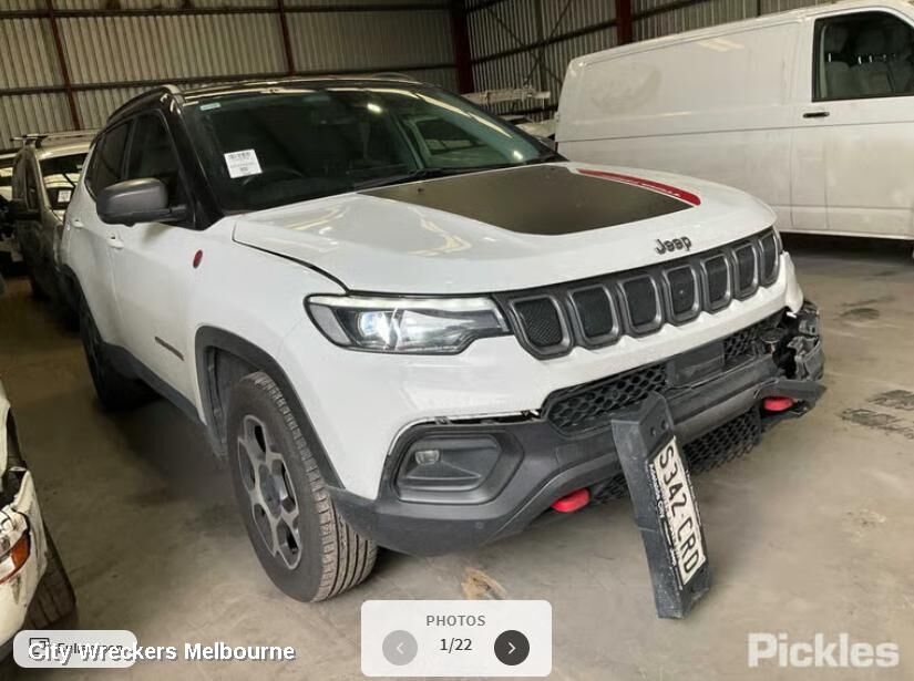 JEEP COMPASS 2022 Right Guard