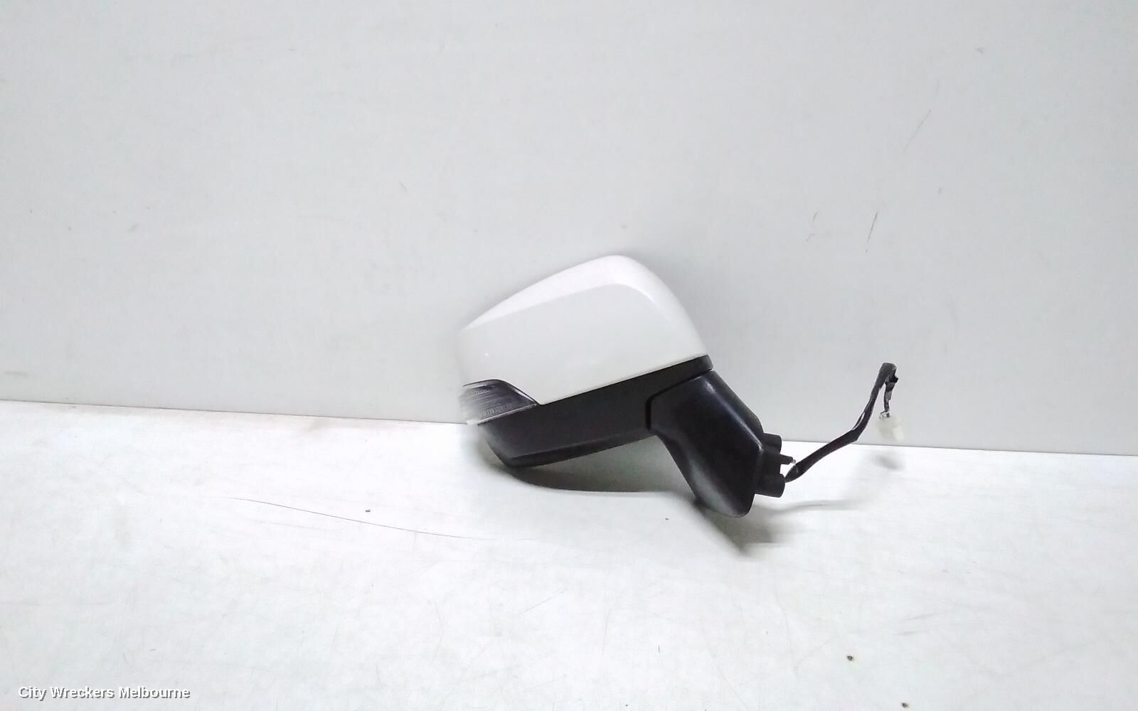 SUBARU OUTBACK 2015 Right Door Mirror