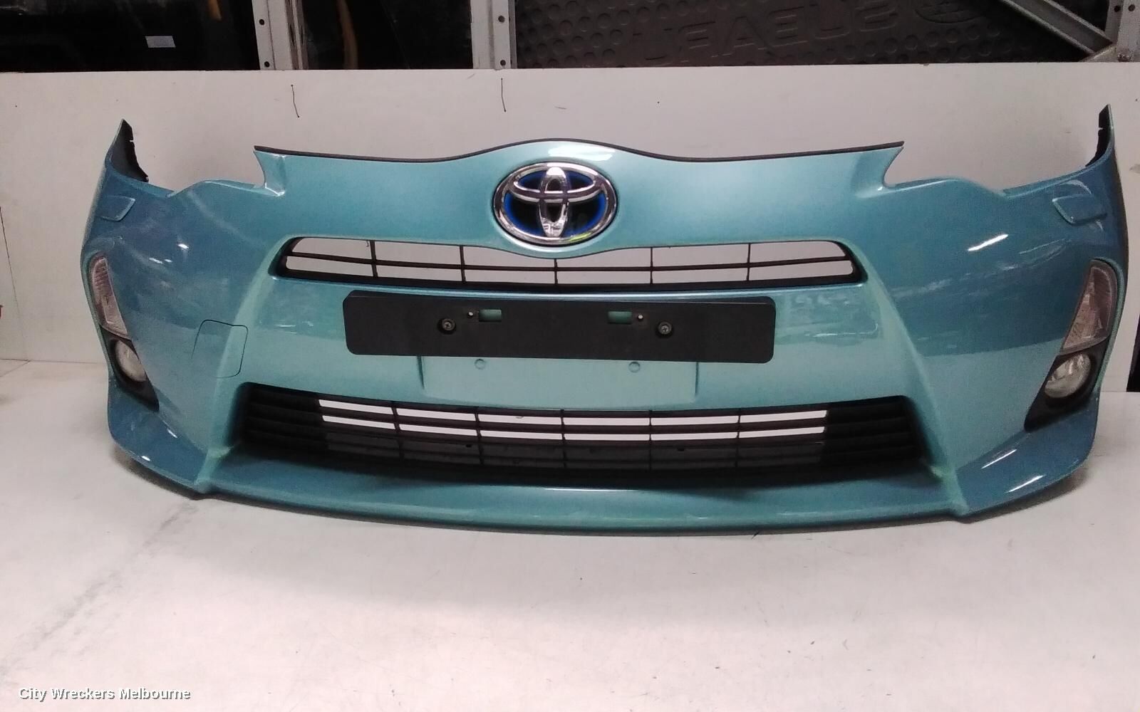 TOYOTA PRIUS 2012 Front Bumper
