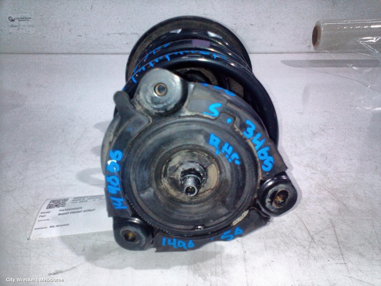 NISSAN PATHFINDER 2015 Right Front Strut