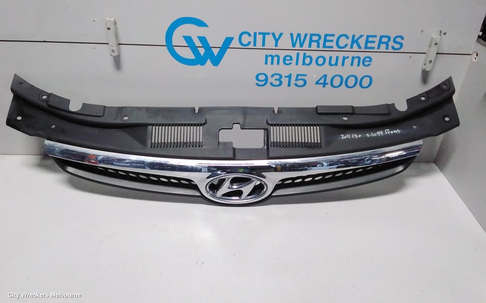 HYUNDAI I30 2011 Grille