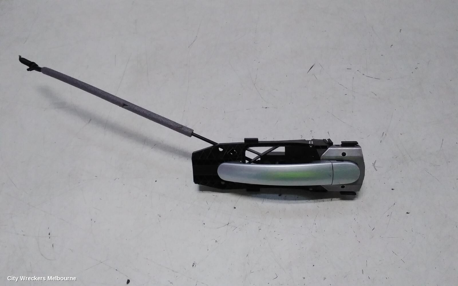 VOLKSWAGEN TIGUAN 2013 Door Handle