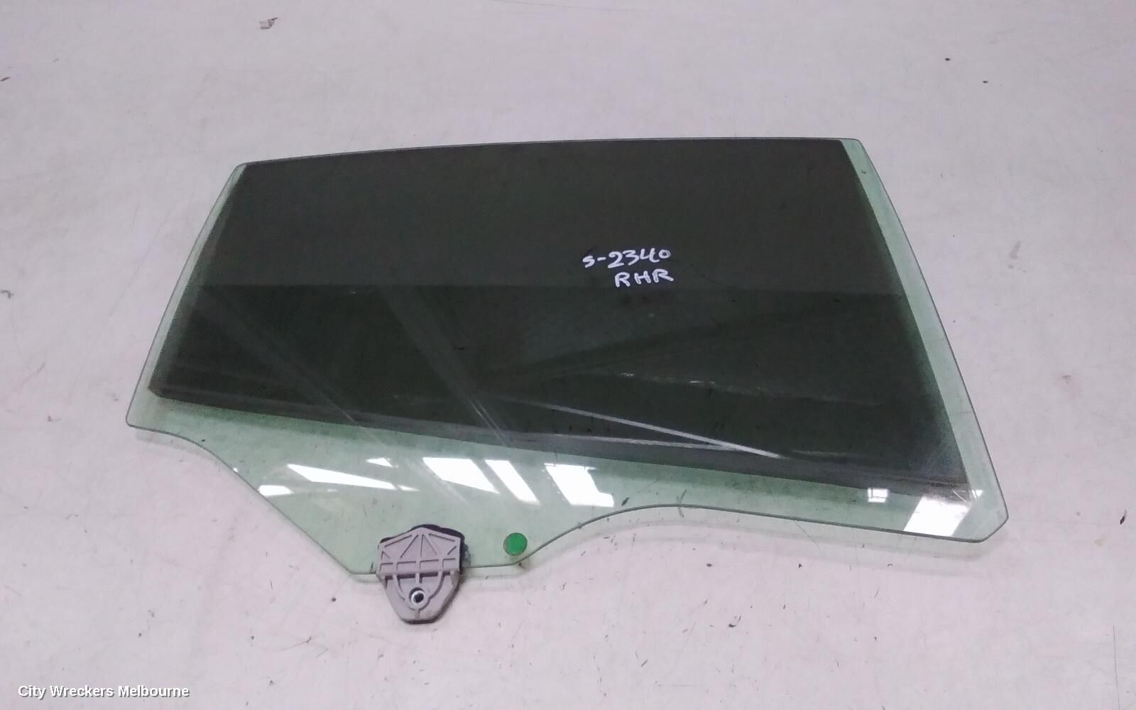 MAZDA 3 2020 Right Rear Door Window