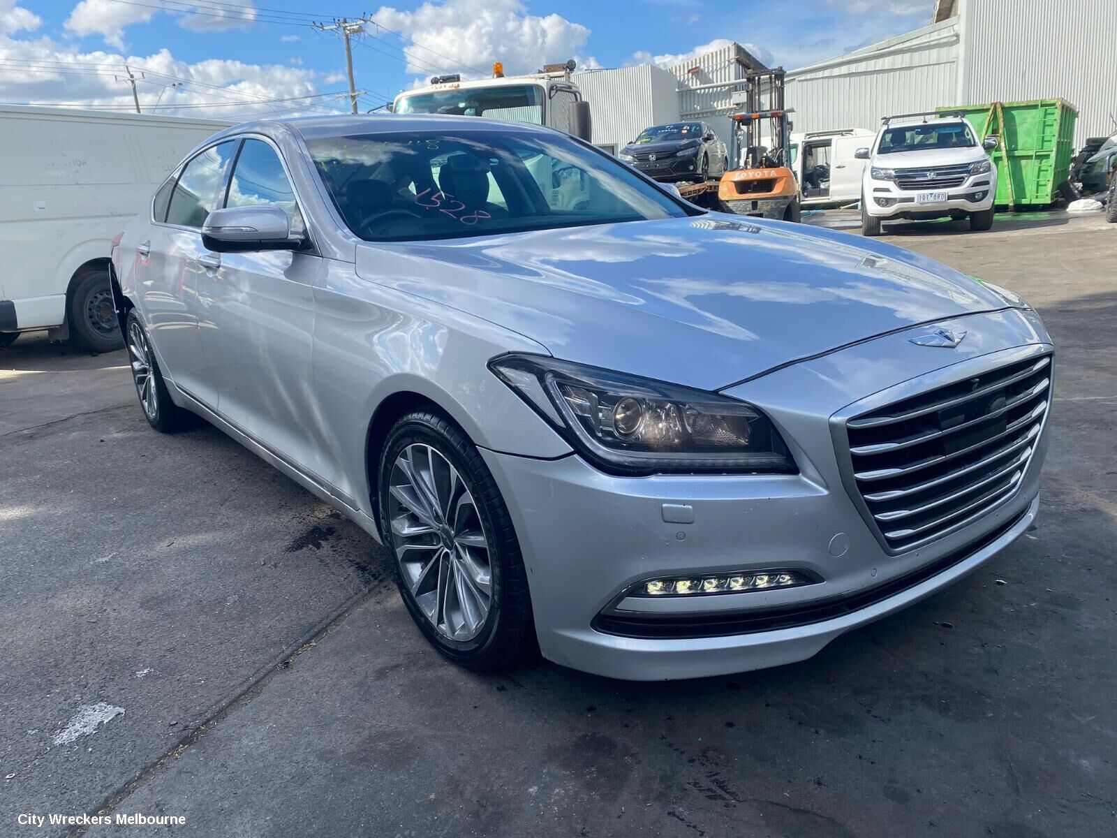 HYUNDAI GENESIS 2015 Bonnet Hinge/Strut