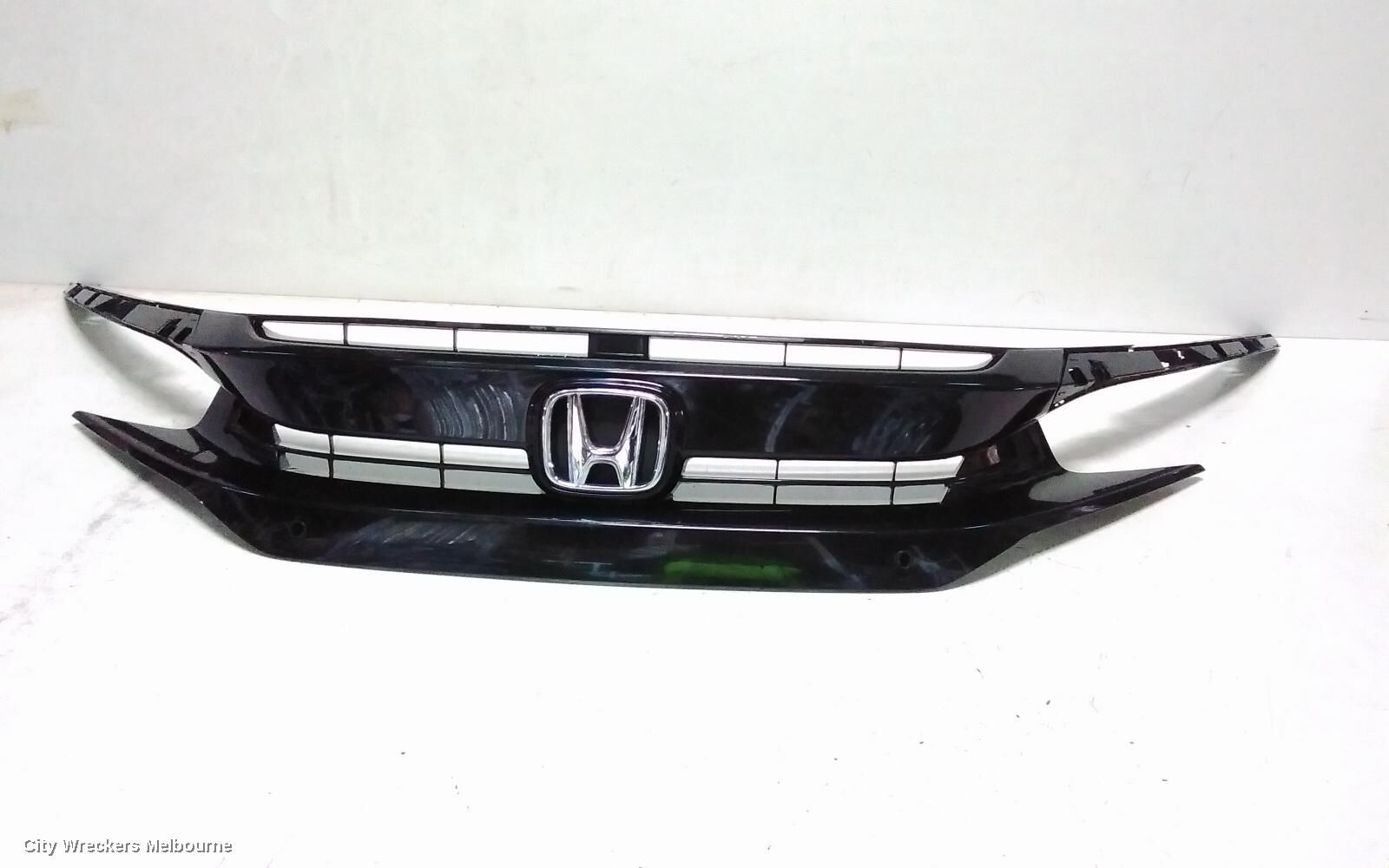 HONDA CIVIC 2018 Grille