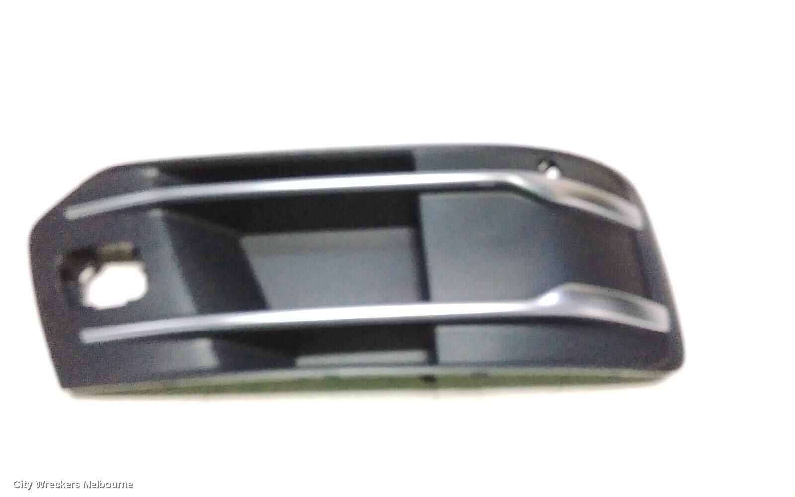 AUDI Q7 2017 Grille