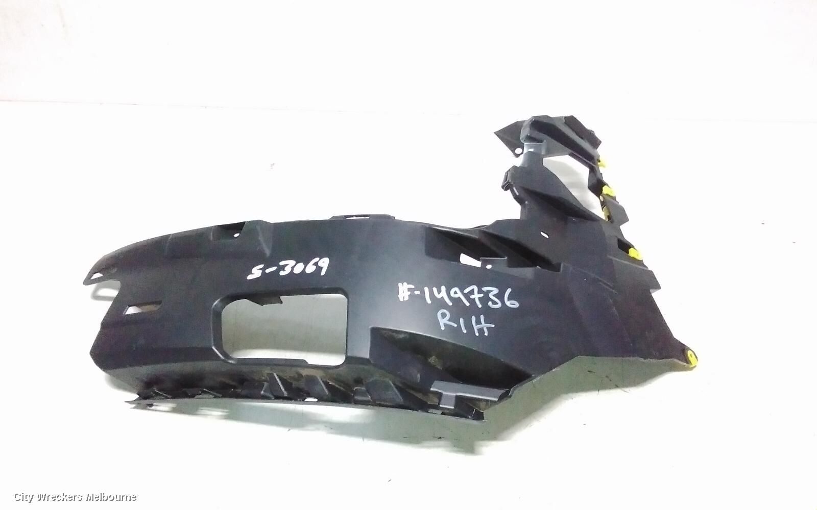 AUDI Q7, 4M, 07/15-, 4M0 807 096 E RH: 149736