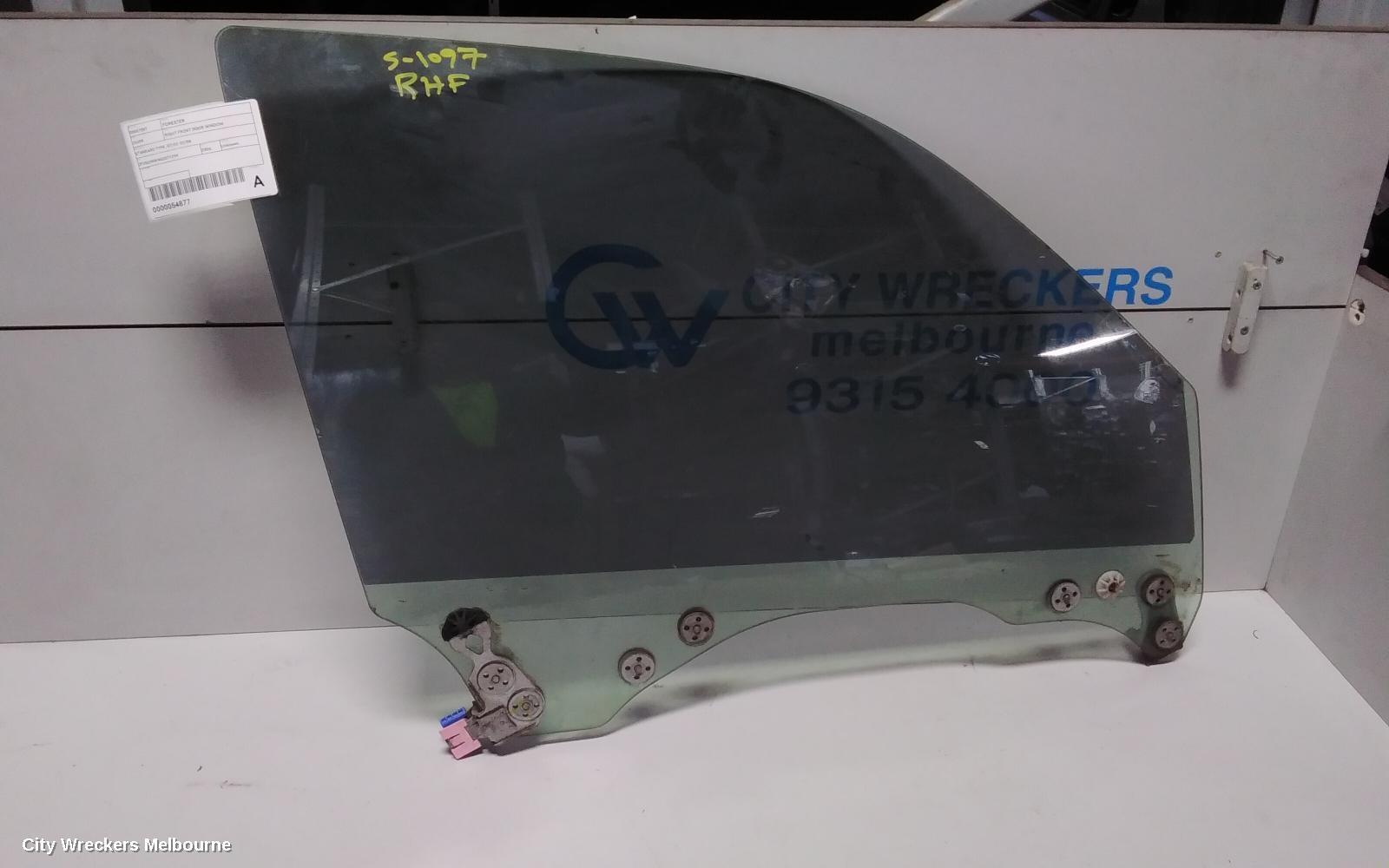 SUBARU FORESTER 2006 Right Front Door Window