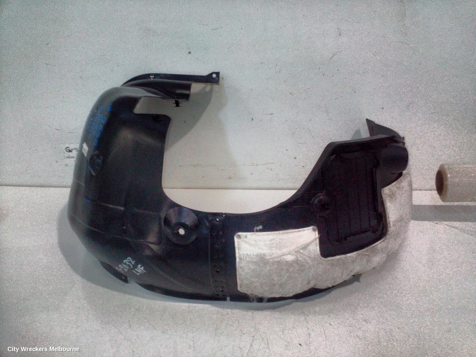 KIA STONIC 2022 Left Guard Liner