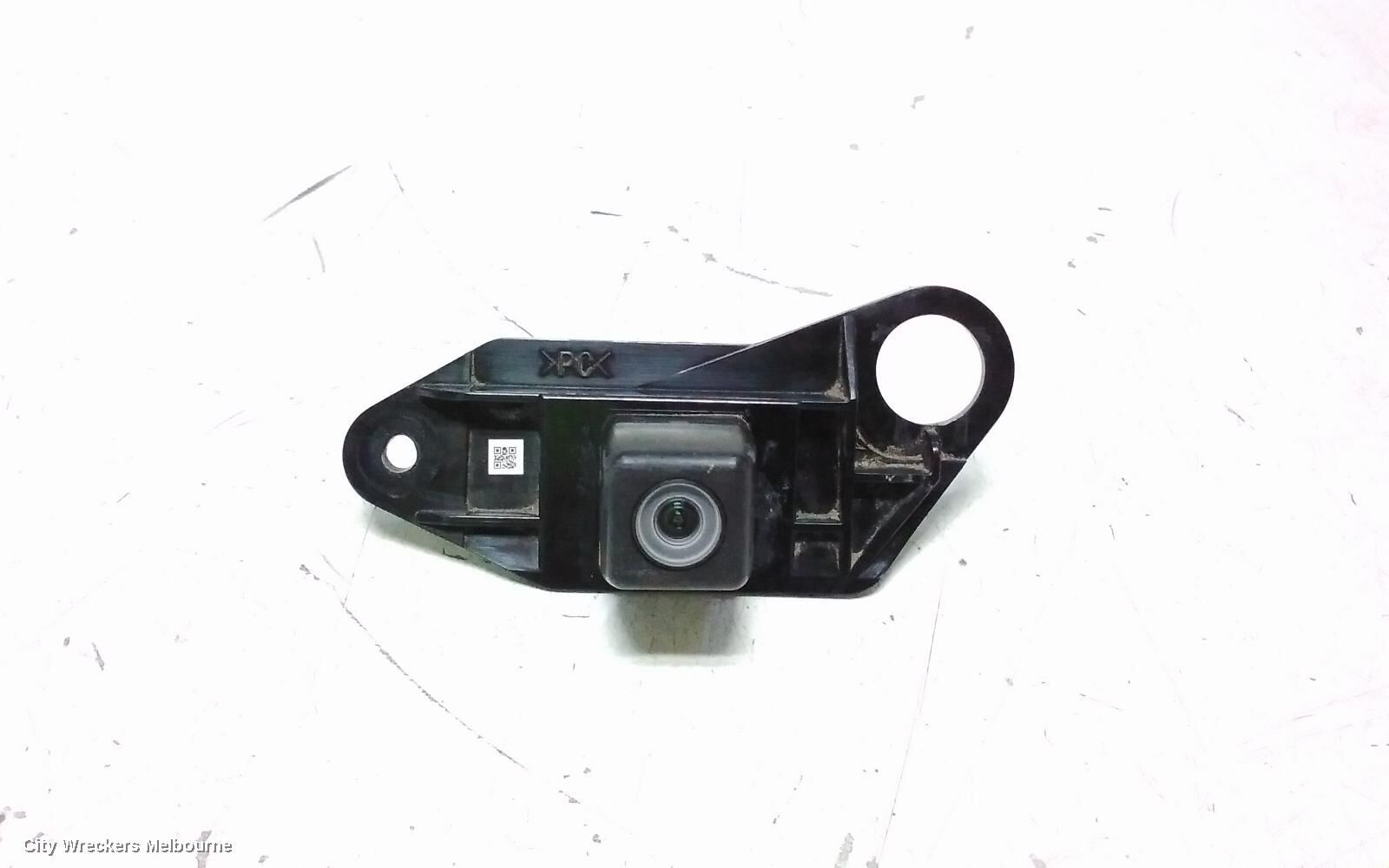 TOYOTA HIACE 2018 REVERSE CAMERA