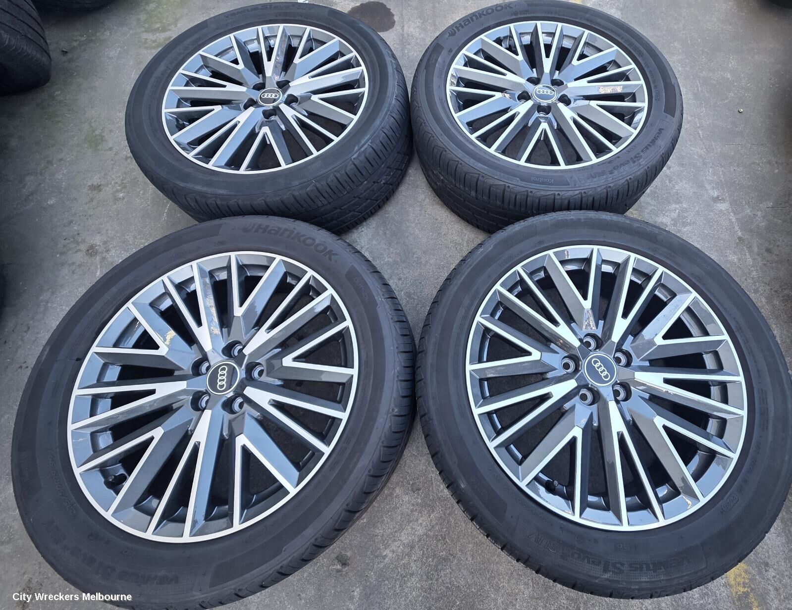 AUDI Q3 2024 Wheel Mag