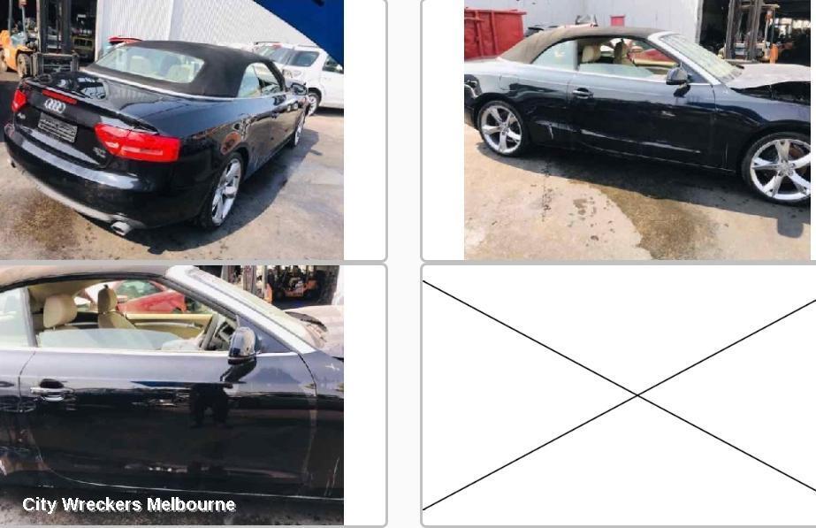 AUDI A5 2011 Right Front Door