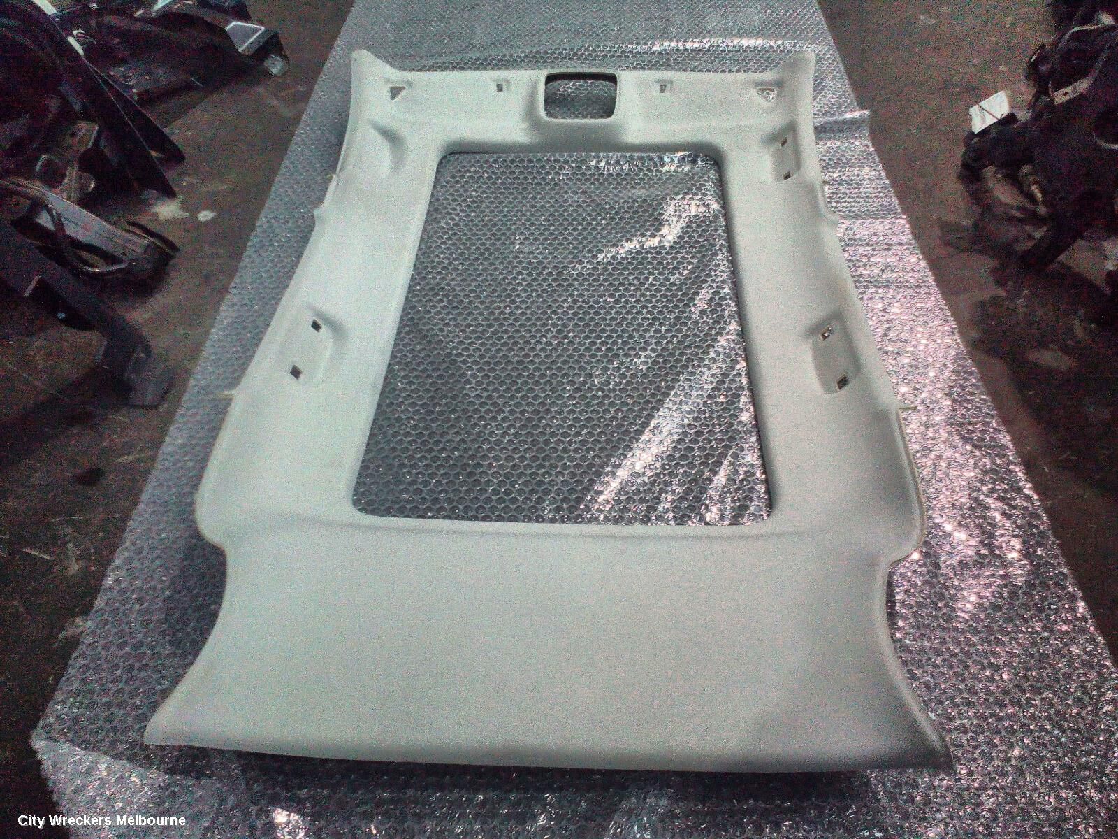MG ZS 2022 Hoodlining