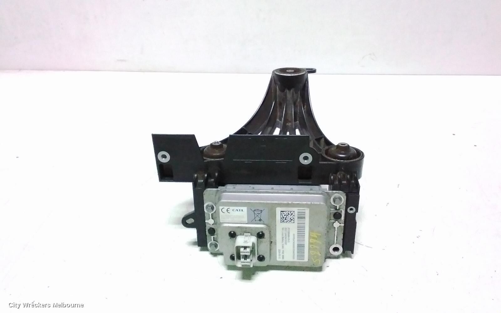 TESLA MODEL Y 2024 Battery