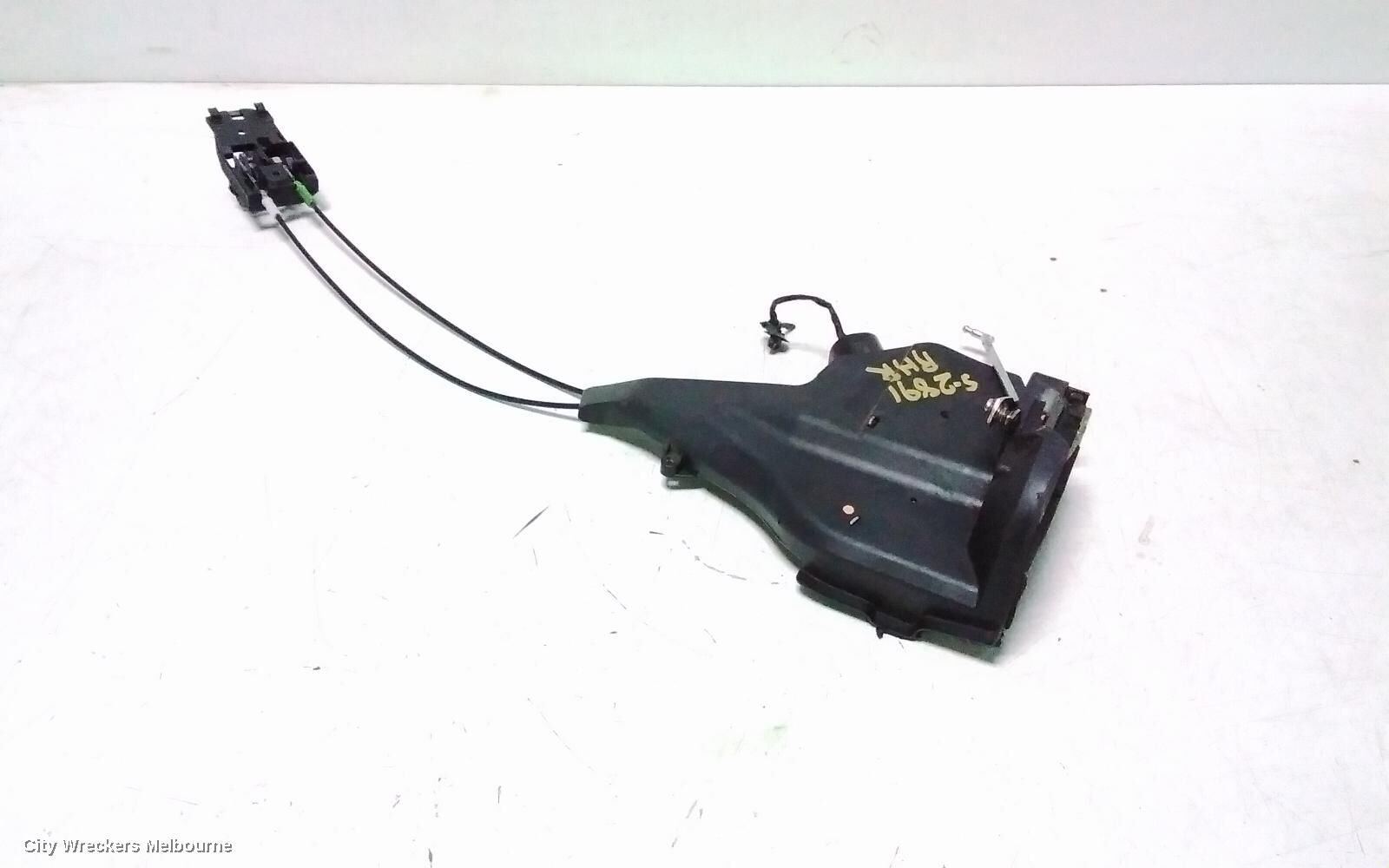 TOYOTA RAV4 2002 Door/Boot/Gate Lock, RIGHT REAR DOOR LOCK, ACA2#R, 07/00-10/05