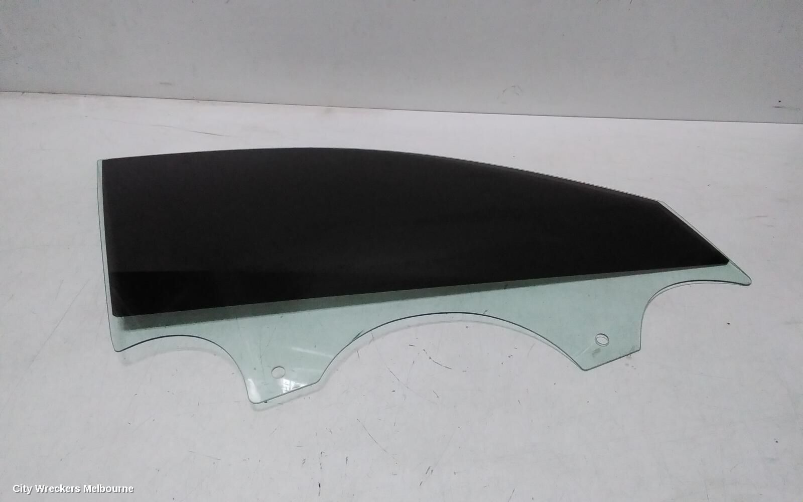 CHERY TIGGO 4 2024 Right Front Door Window