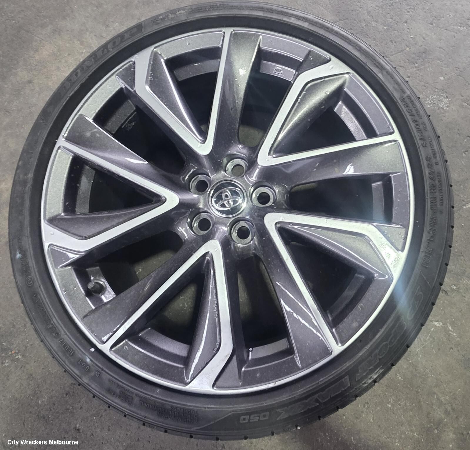 TOYOTA COROLLA 2020 Wheel Mag