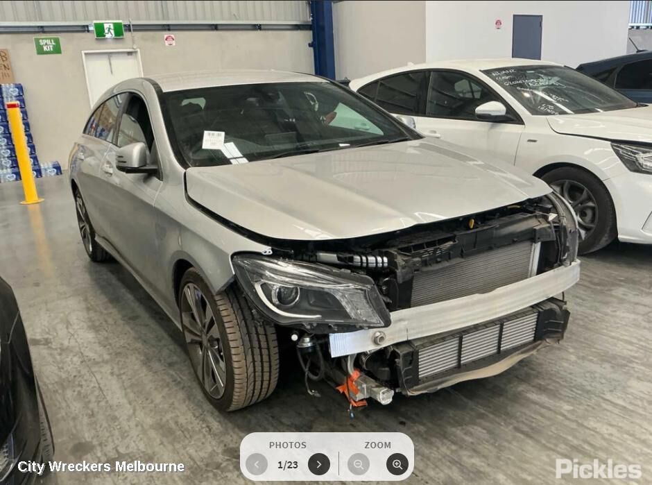 MERCEDES CLA CLASS 2015 Left Guard Liner