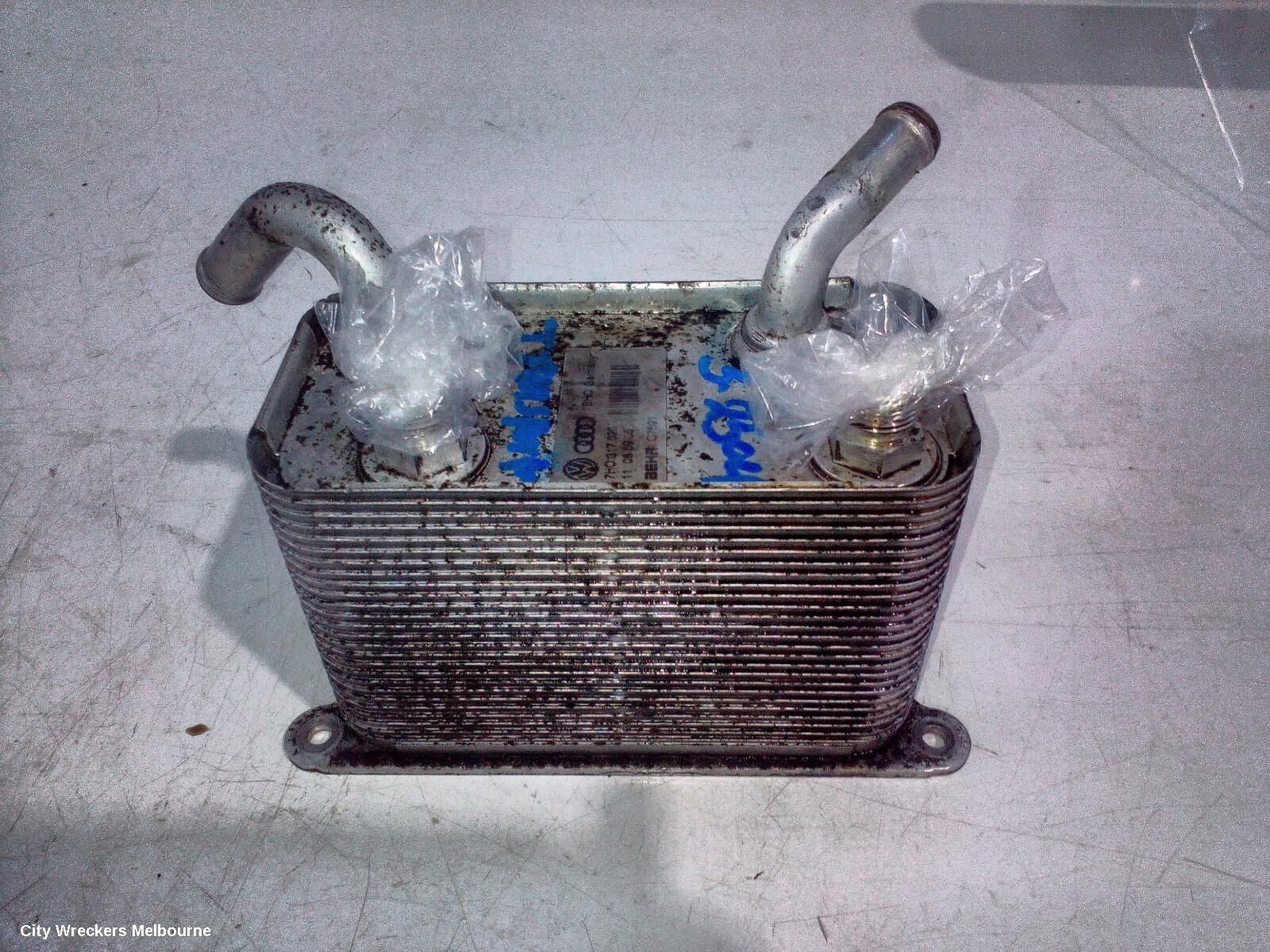 VOLKSWAGEN TRANSPORTER 2006 Cooler